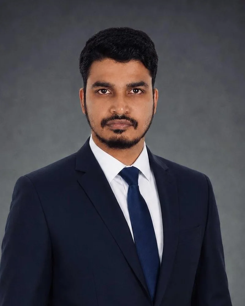 Moiz Fakhruddin, Business Development Director